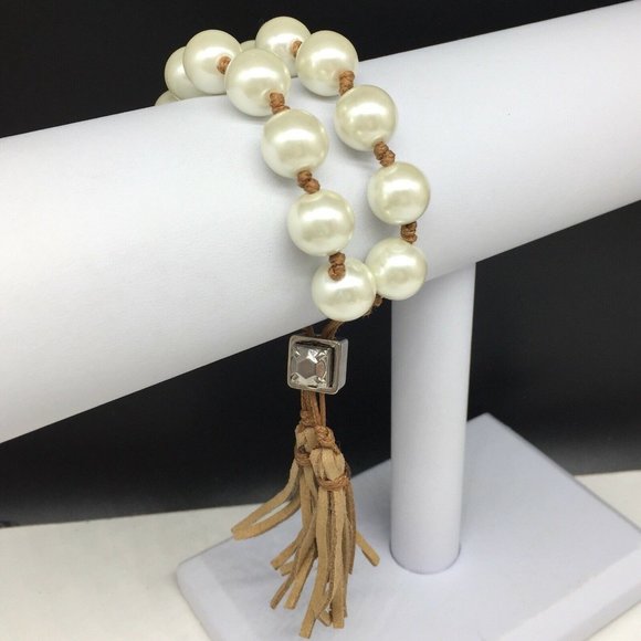 Chico's Pearl Bracelet Faux Pearl Beaded Leather Tassel Fringe Boho Adjustable - Picture 3 of 6